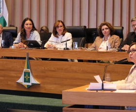 Sessão solene da Câmara Legislativa do DF em homenagem aos 53 anos do Hospital Universitário de Brasília (HuB)
